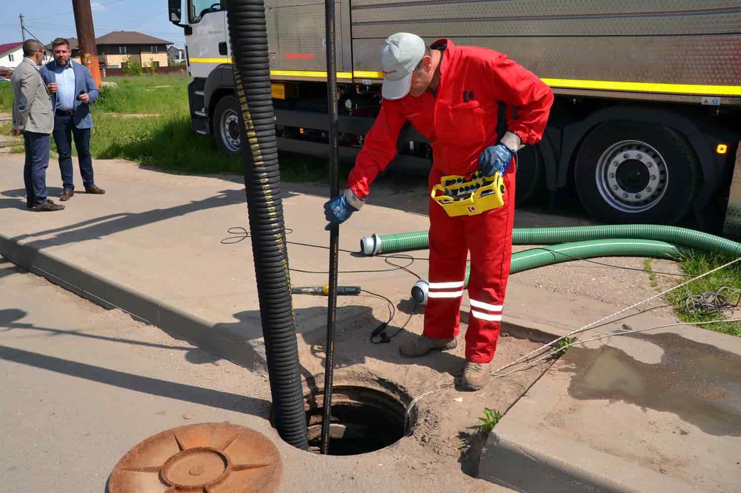 تخلیه چاه با قیمت مناسب در تهران