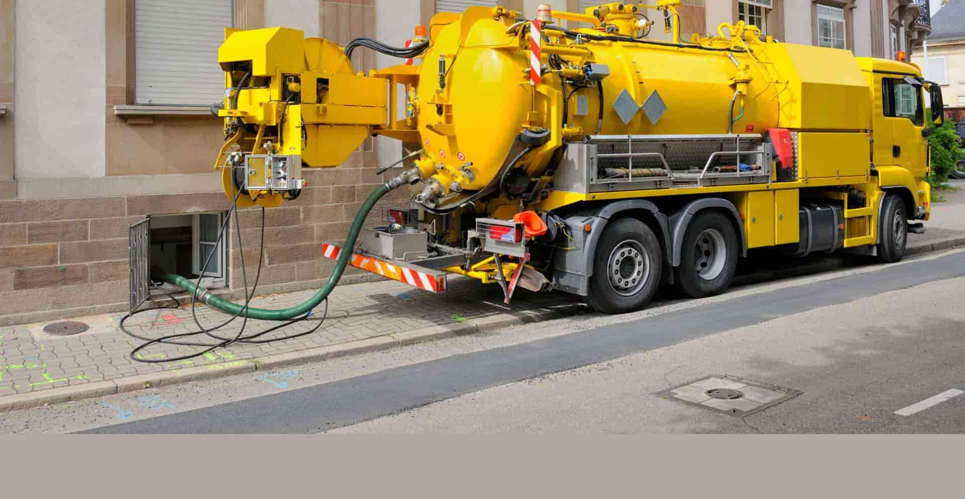 تخلیه چاه به صورت شبانه روزی در تهران